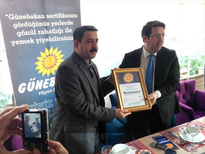 Saatçioğlu Otel e Günebakan sertifikası verildi 