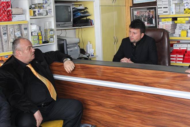 AK Parti Milletvekili Aday Adayı Turan esnafları ziyaret etti