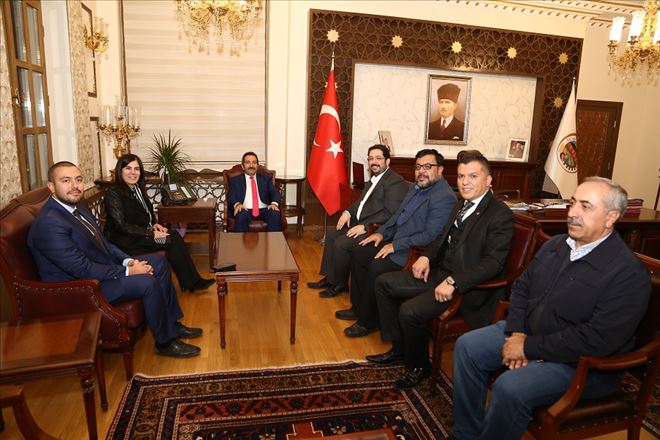 Ak Parti Aksaray Milletvekili İlknur İnceöz ve Belediye Başkanı Haluk Şahin Yazgı Vali Ali Mantı´yı ziyaret etti