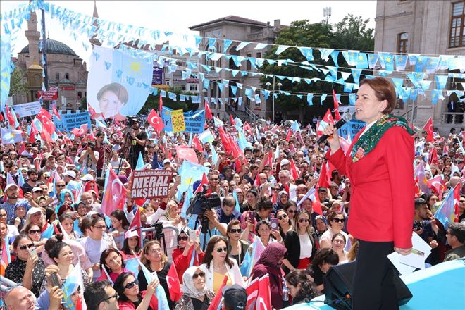 İyi Parti Cumhurbaşkanı Adayı Meral Akşener Aksaray´da Konuştu