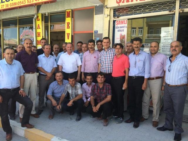 MHP Bayramda ilçe ve kasabaları ziyaret etti